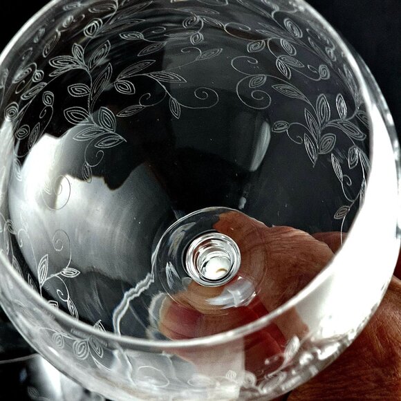 Pier 1 Eliza Water Goblet 8" set of 3 etched leaf red wine glasses cottagecore - Picture 5 of 8